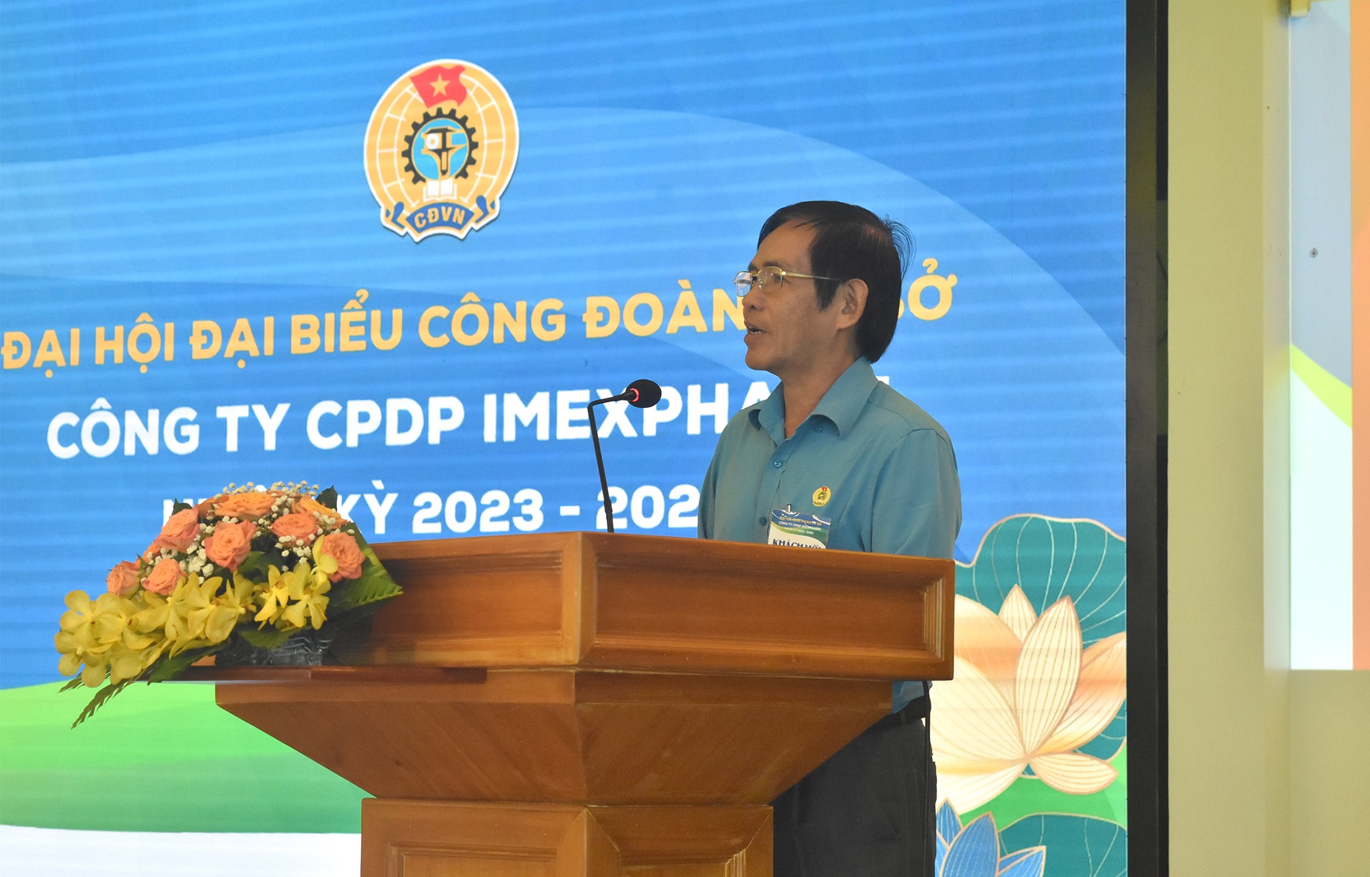 Chủ tịch Liên đoàn Lao động tỉnh Đồng Tháp phát biểu tại Đại hội Công đoàn cơ sở Imexpharm nhiệm kỳ 2023‑2028
